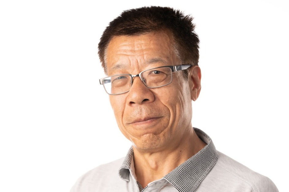 Picture of Dr Buwen Dong